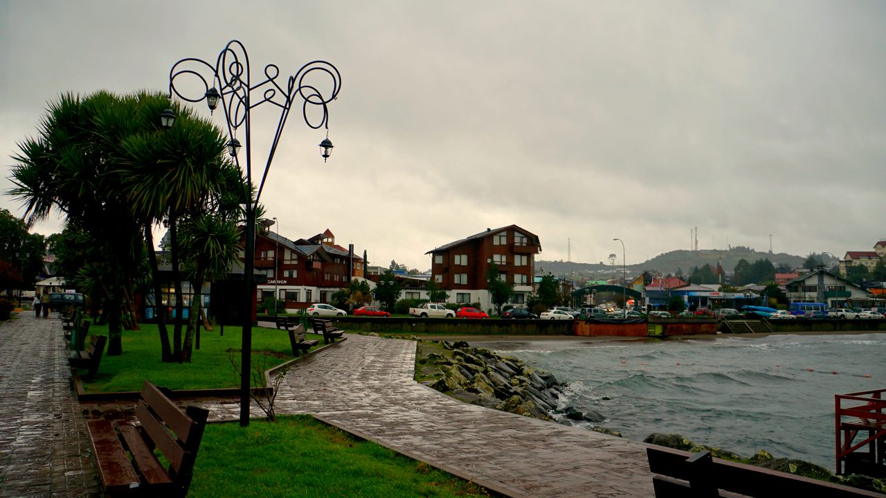 Puerto Varas frente al Lago Llanquihue en el sur de Chile